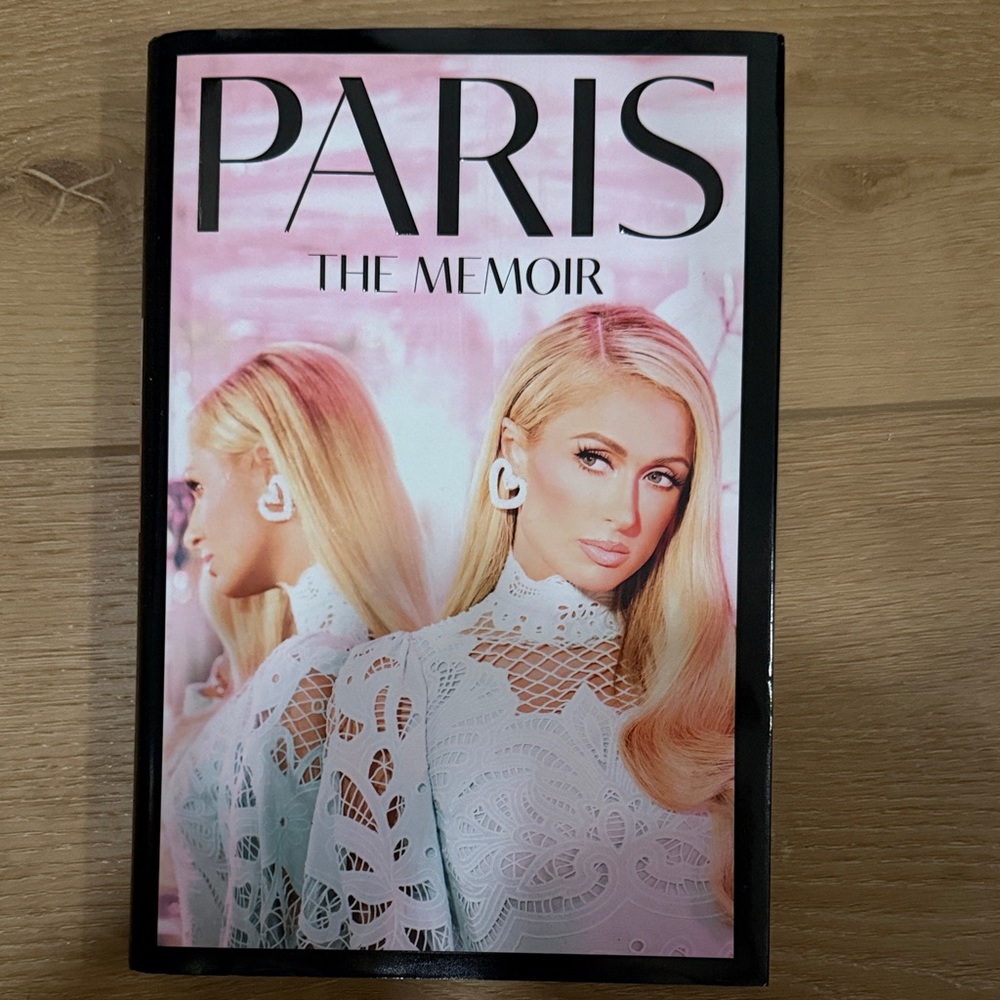 Paris The Memoir - Paris Hilton Book
